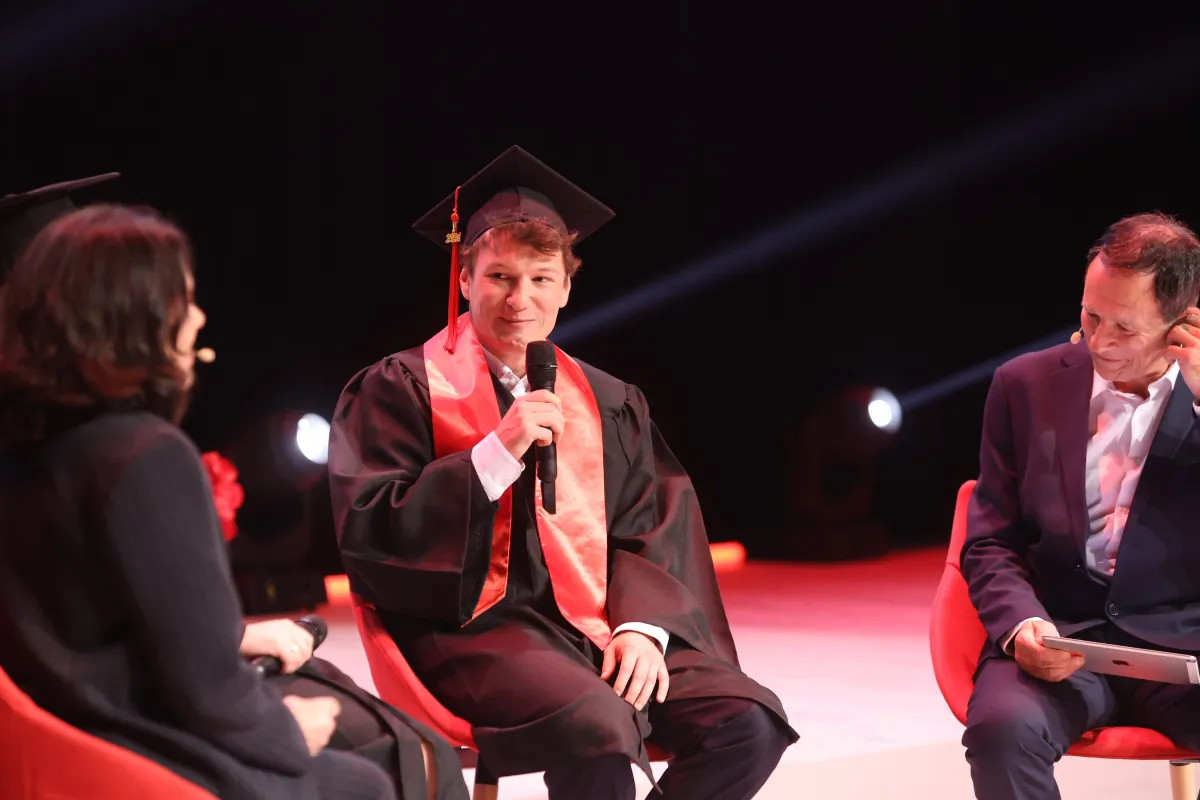 Remise des diplômes emlyon - MSc et Ms Remise des diplômes emlyon - MSc et Ms