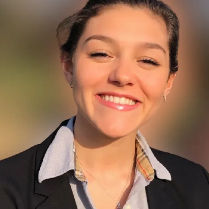 Inès Charavel - emlyon business school