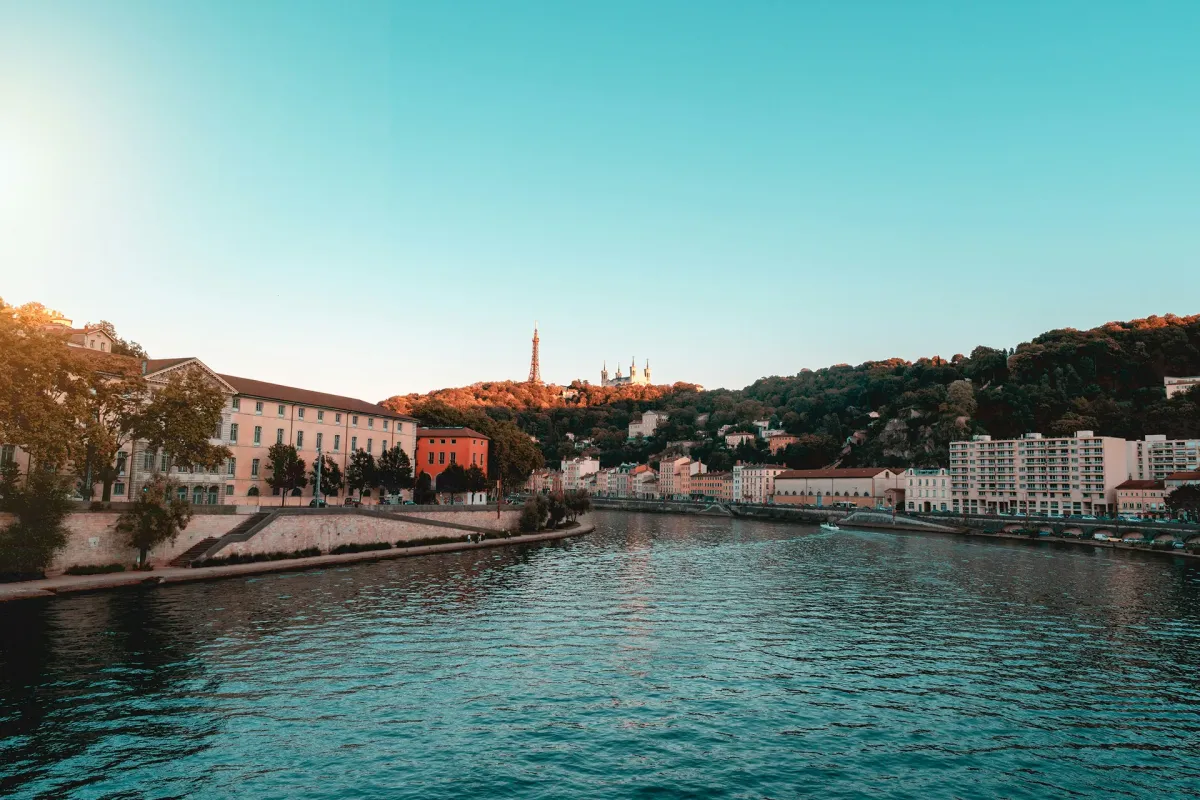 Lyon - emlyon business school