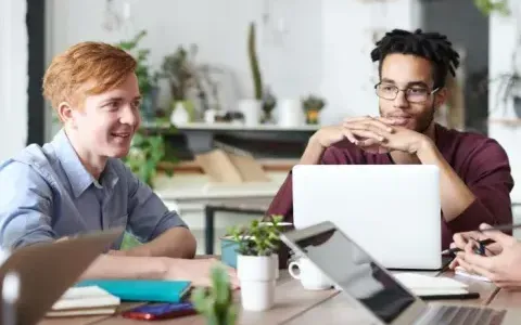 Protéger les étudiants, les enseignants et le personnel - emlyon business school