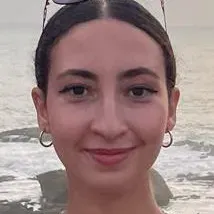 Wiame Zoubdi, emlyon business school