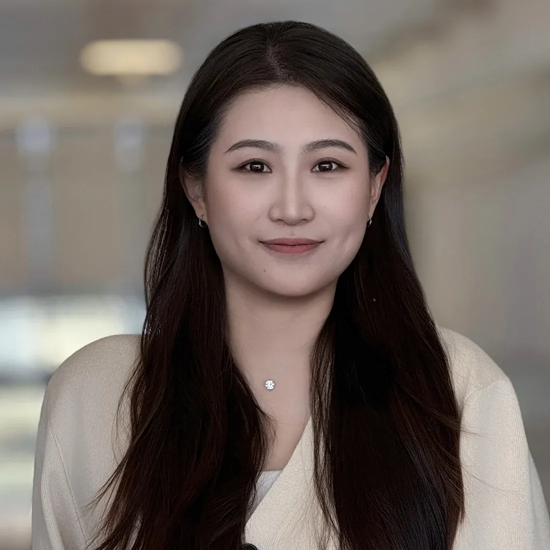 PhD student Yuan YANG - emlyon business school