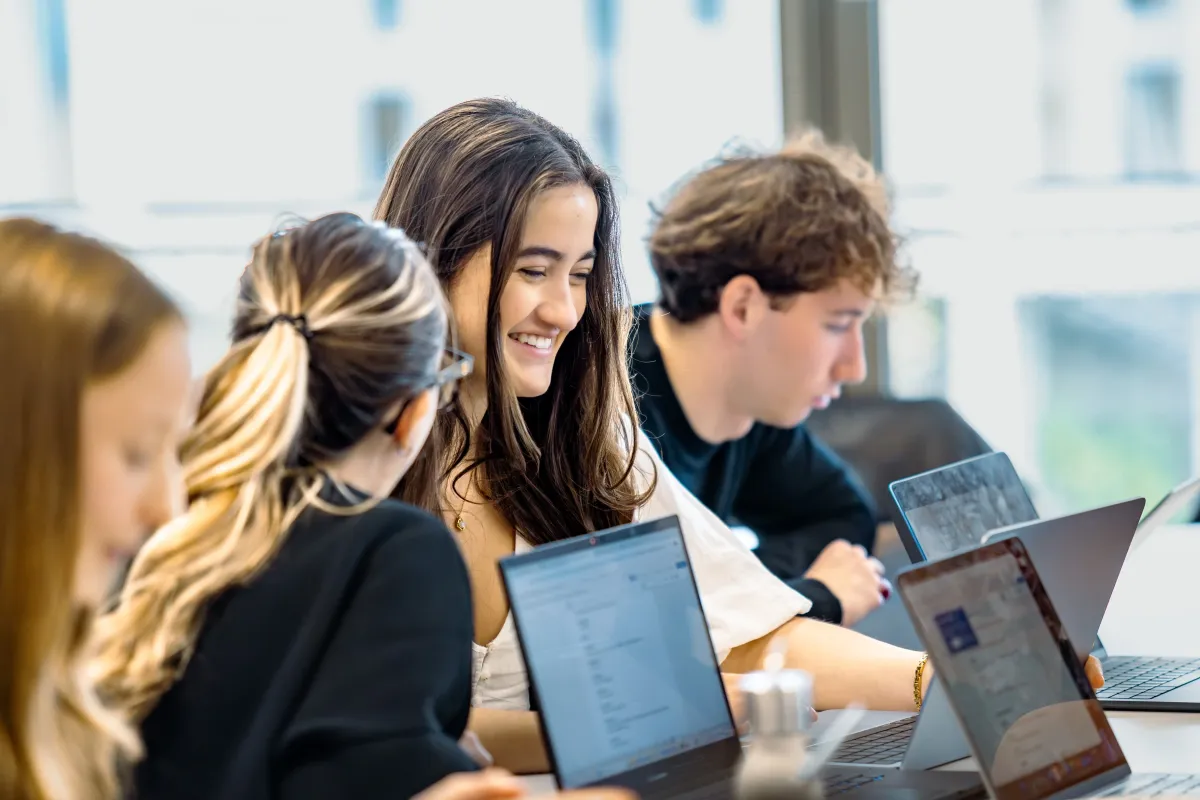 etudiants-campus-emlyon-gbba