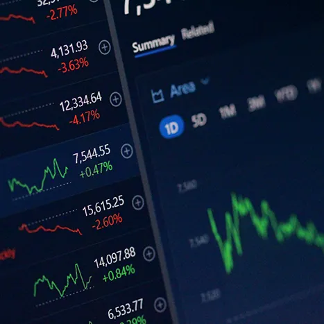 Financial dashboard displaying stock market performance, illustrating financial analysis, market trends and investment decision-making.