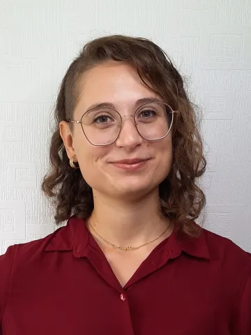 Stéphanie KOUTNY Stéphanie KOUTNY