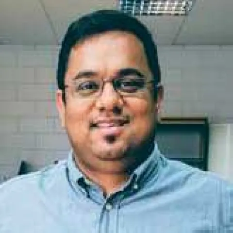 Roscoe De Souza - emlyon Roscoe De Souza - emlyon