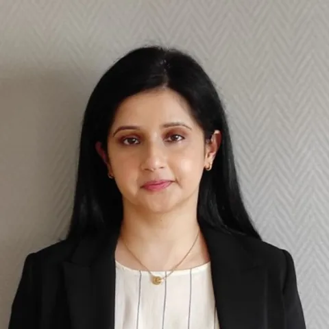 Shaily MALIK
