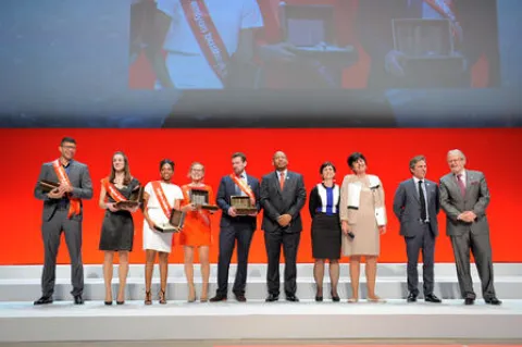 Record d’affluence pour la remise des diplômes 2016 d’emlyon