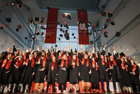 Le réseau des diplômés - emlyon