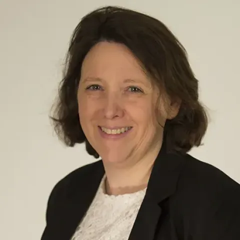 Delphine BILLOUARD FUENTES | emlyon business school