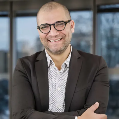 Yacine REKIK - emlyon business school Yacine REKIK - emlyon business school