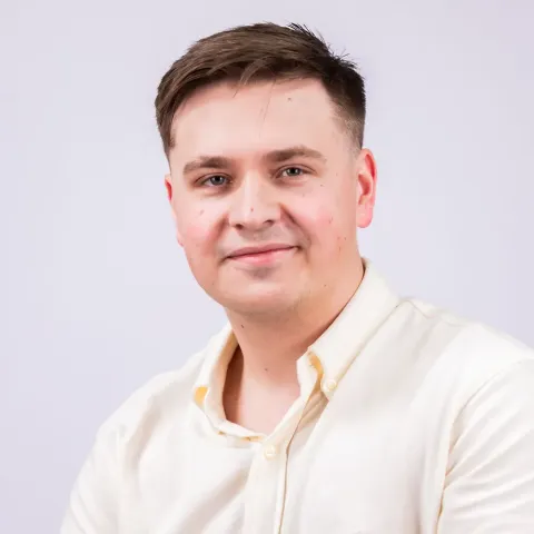 Denis Borodin - emlyon business school