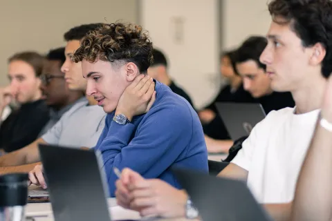 Des étudiants d'emlyon business school 