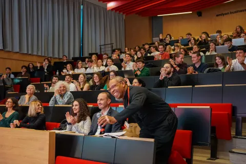 L'amphithéâtre du Campus de Lyon - emlyon business school