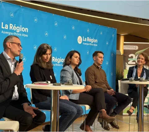 L’institut HITS a célébré le 20ème anniversaire de Lyonbiopôle, dont emlyon business school est membre associé, en participant à une table ronde sur l’IA comme levier de transformation des industries de la santé. 