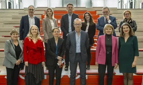 Governance of the emlyon Foundation