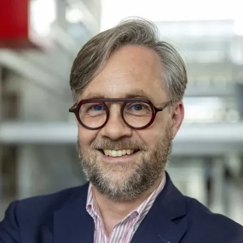 Peter Wirtz - emlyon business school