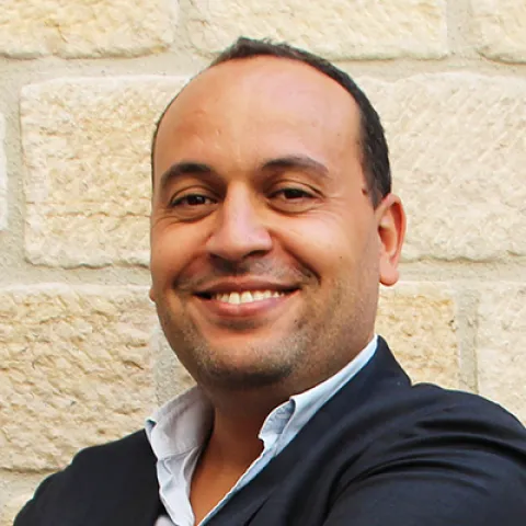 Oussama Labidi - emlyon business school