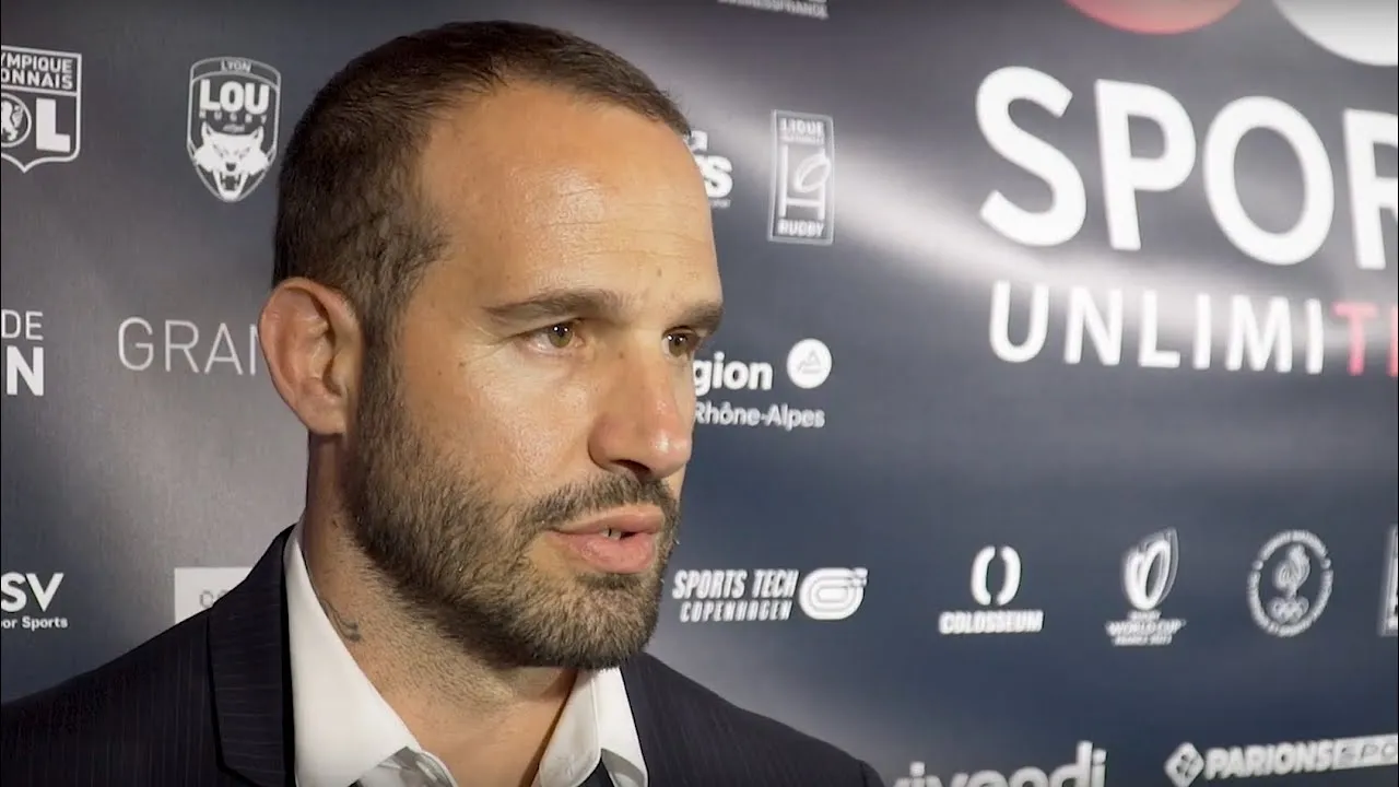 Preview image for the gge video "Découvrez nos programmes pour Sportifs de Haut Niveau". Preview image for the gge video "Découvrez nos programmes pour Sportifs de Haut Niveau".