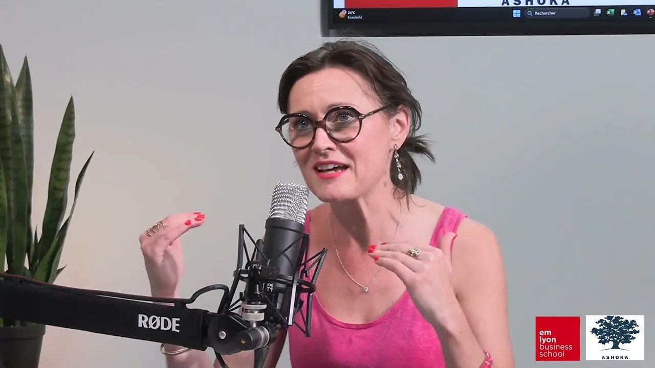 Preview image for the gge video "Former les entrepreneurs de demain : emlyon s’allie à Ashoka".