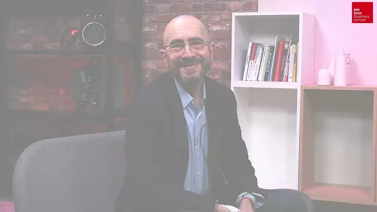 Preview image for the gge video "Pitch your program l MSc in Leading Sustainable Transformations (LST)".