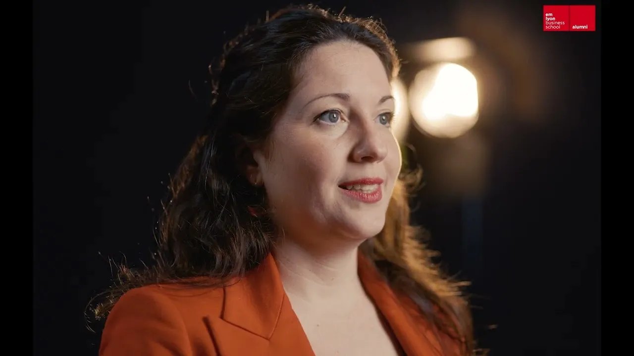 Preview image for the gge video "Participez à la vie des communautés du réseau emlyon alumni - ST EN".